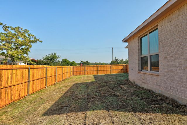 202 Pennington Road, Josephine, TX 75173