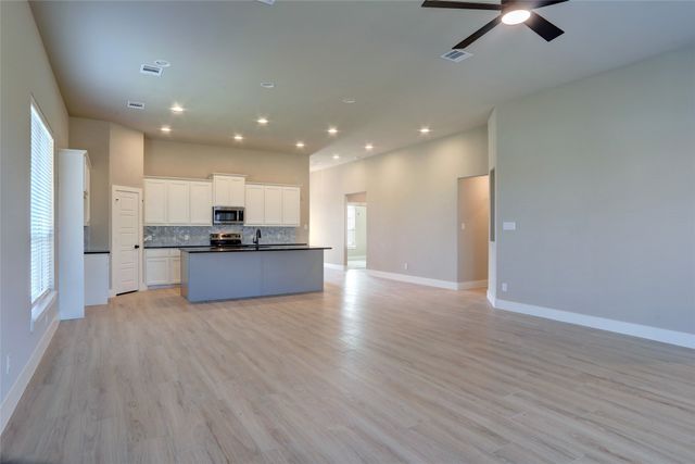 202 Pennington Road, Josephine, TX 75173