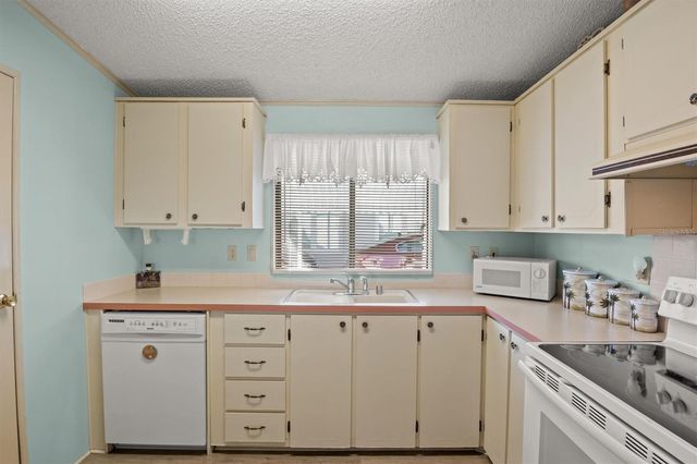 6619 WESTCHESTER DRIVE NE, Winter Haven, FL 33881