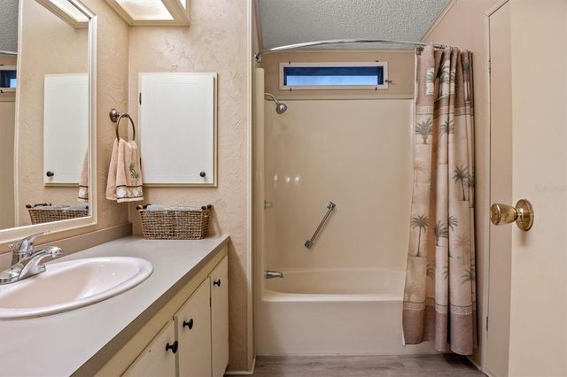 6619 WESTCHESTER DRIVE NE, Winter Haven, FL 33881