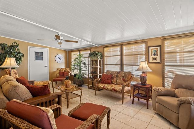 6619 WESTCHESTER DRIVE NE, Winter Haven, FL 33881