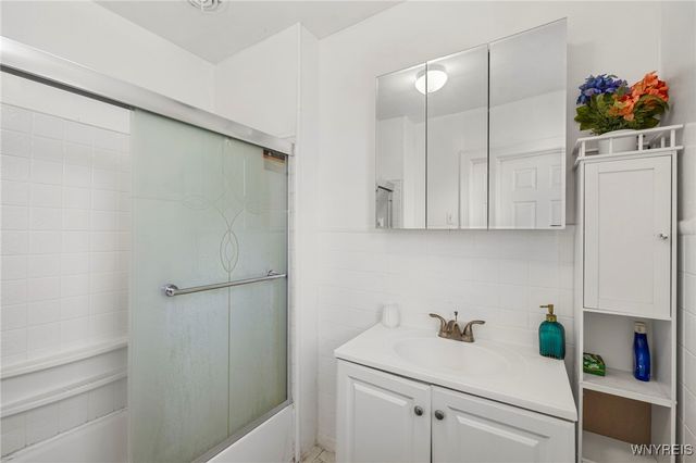 441 Schiller Street, Buffalo, NY 14212