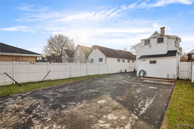 441 Schiller Street, Buffalo, NY 14212