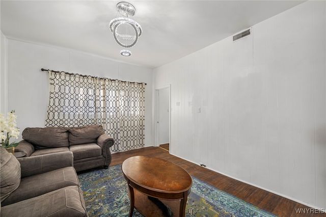 441 Schiller Street, Buffalo, NY 14212