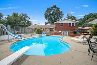 1100 Weakley Ln, Smyrna, TN 37167