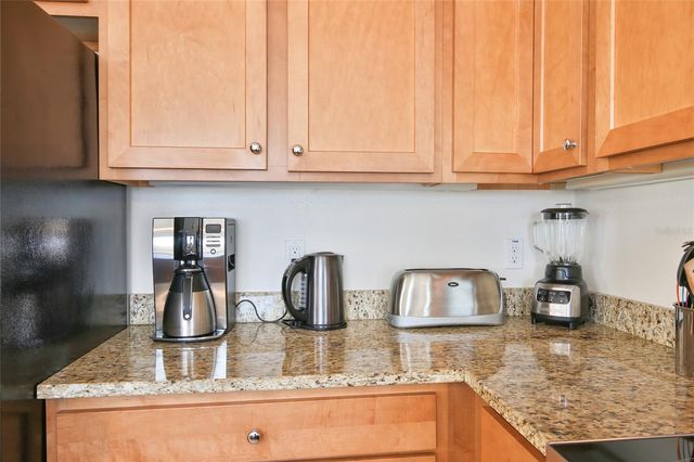 2506 AVENUE C AVENUE B, Bradenton Beach, FL 34217