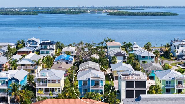 2506 AVENUE C AVENUE B, Bradenton Beach, FL 34217