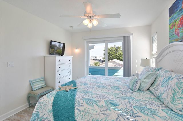 2506 AVENUE C AVENUE B, Bradenton Beach, FL 34217