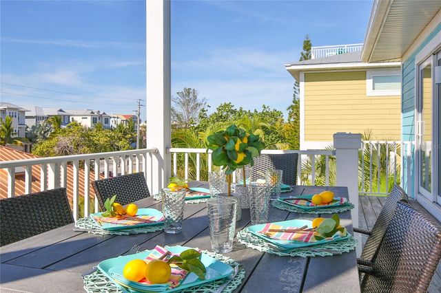 2506 AVENUE C AVENUE B, Bradenton Beach, FL 34217