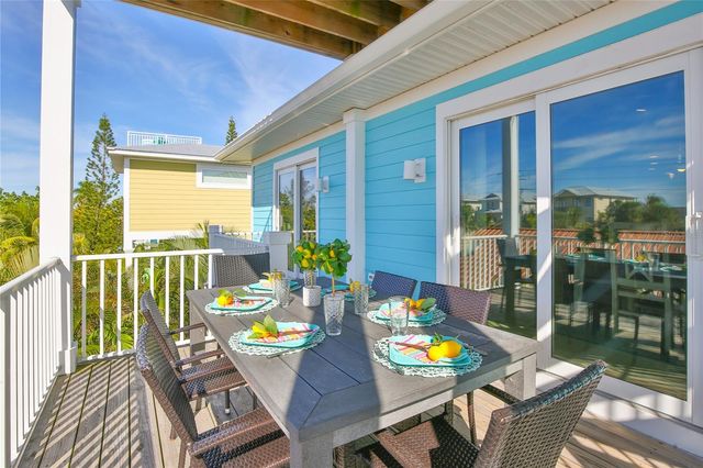 2506 AVENUE C AVENUE B, Bradenton Beach, FL 34217