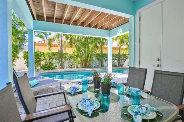 2506 AVENUE C AVENUE B, Bradenton Beach, FL 34217