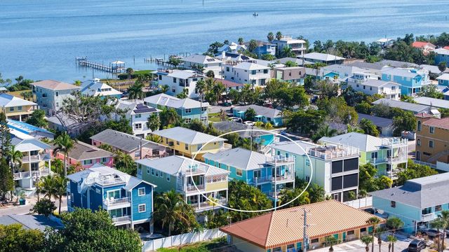 2506 AVENUE C AVENUE B, Bradenton Beach, FL 34217