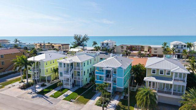 2506 AVENUE C AVENUE B, Bradenton Beach, FL 34217