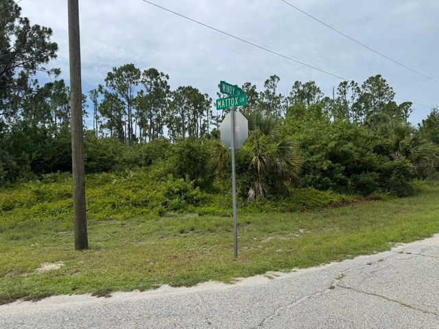 MATTOX CIRCLE, North Port, FL 34288