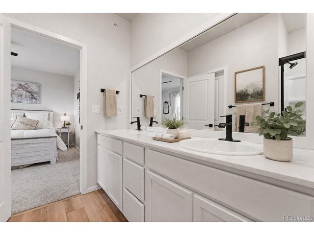 1800 Iron Wheel Dr 3, Windsor, CO 80550
