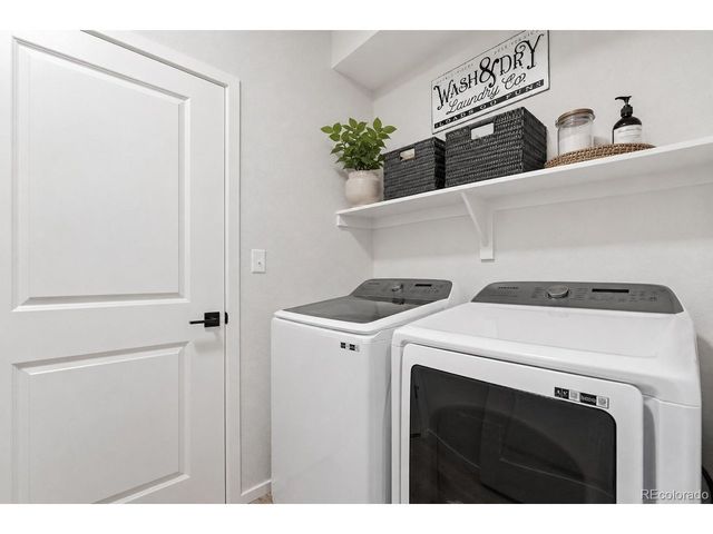 1800 Iron Wheel Dr 3, Windsor, CO 80550