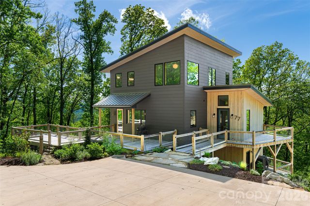 77 Mcintyre Drive, Asheville, NC 28803