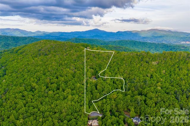77 Mcintyre Drive, Asheville, NC 28803