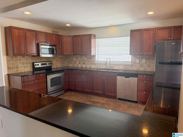 1032 CENTER STREET N, Birmingham, AL 35204