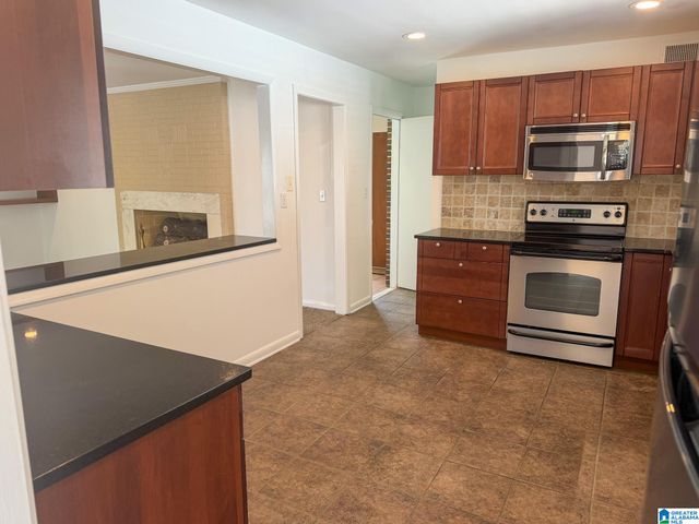 1032 CENTER STREET N, Birmingham, AL 35204