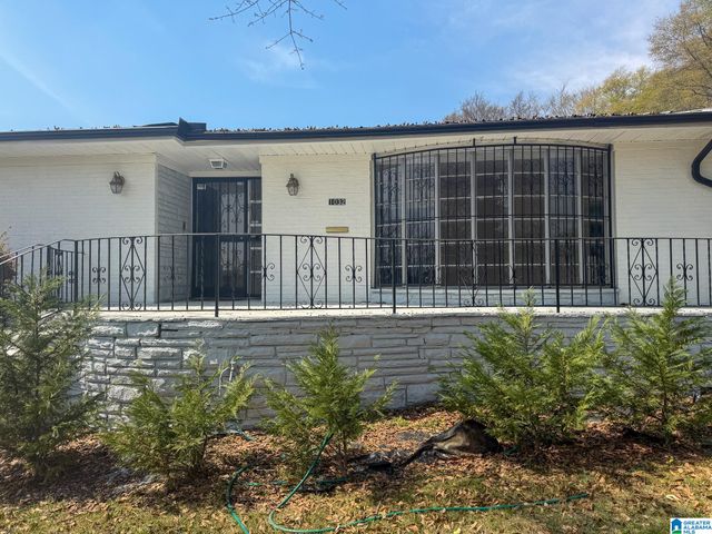 1032 CENTER STREET N, Birmingham, AL 35204