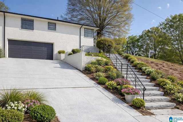 1032 CENTER STREET N, Birmingham, AL 35204