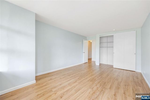 6050 Kennedy Boulevard 2E, West New York, NJ 07093