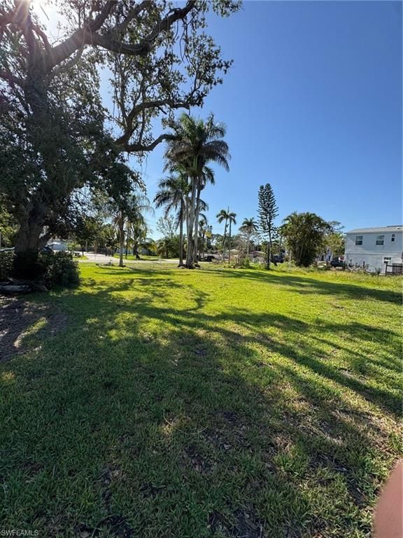 27559 Big Bend RD, BONITA SPRINGS, FL 34134 — photo 2