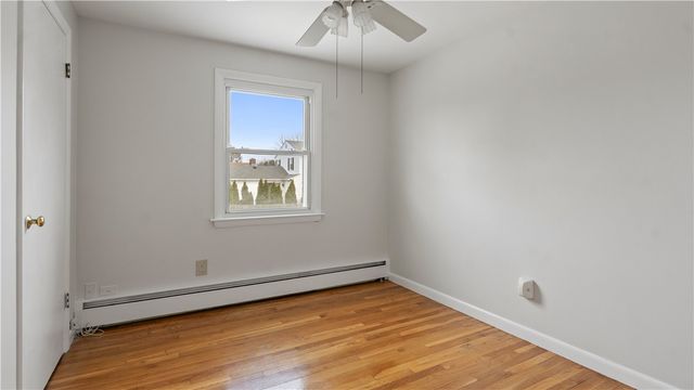 32 Milburn Road, East Providence, RI 02914