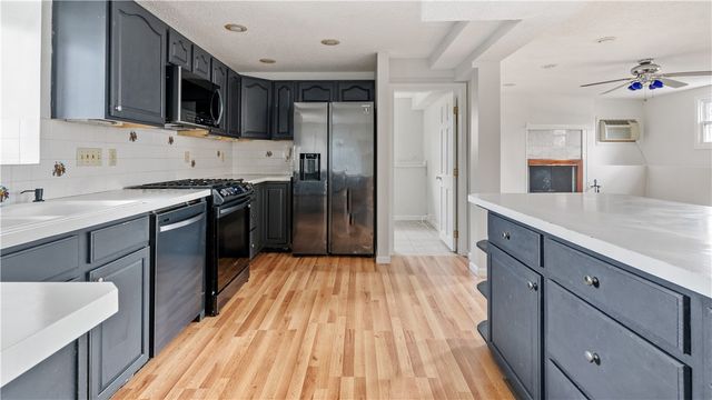 32 Milburn Road, East Providence, RI 02914