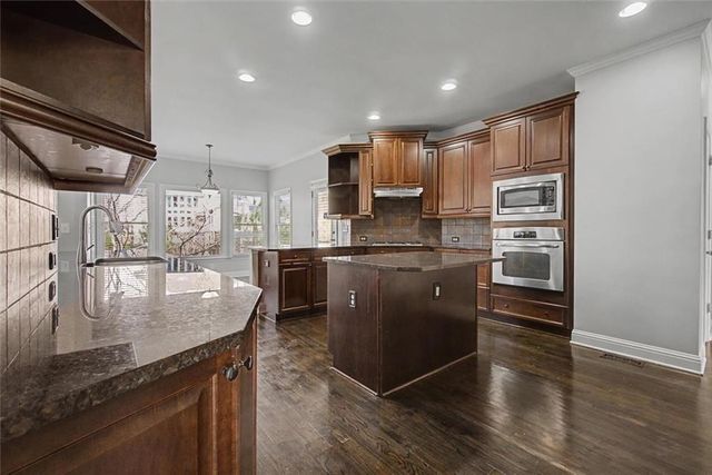 6660 Granite Gate Pass, Cumming, GA 30028