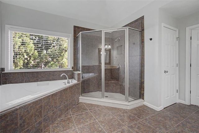 6660 Granite Gate Pass, Cumming, GA 30028