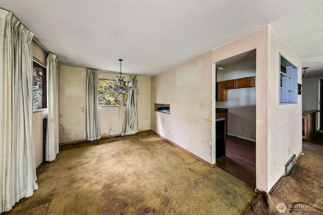 14048 41st Avenue NE, Seattle, WA 98125