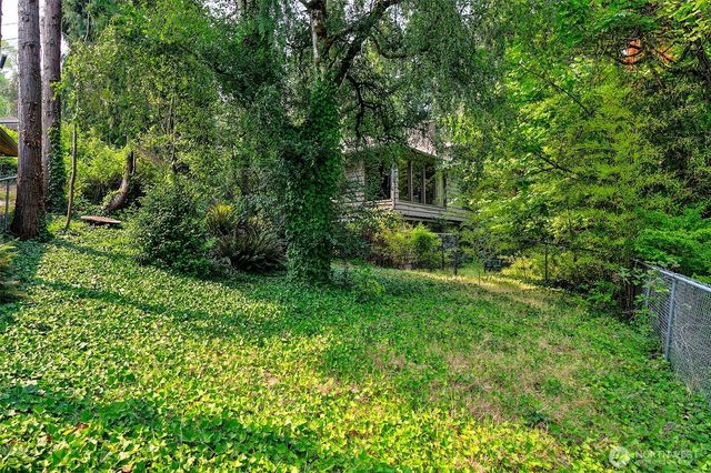 14048 41st Avenue NE, Seattle, WA 98125