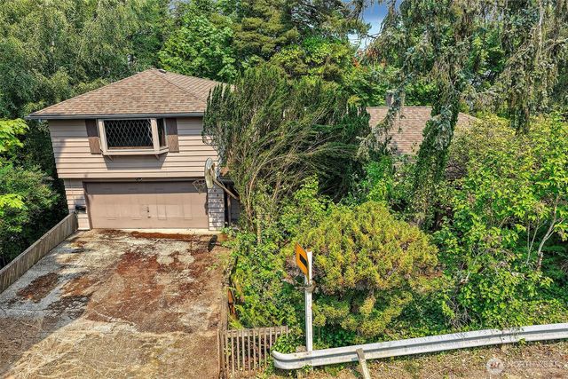 14048 41st Avenue NE, Seattle, WA 98125