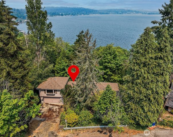 14048 41st Avenue NE, Seattle, WA 98125