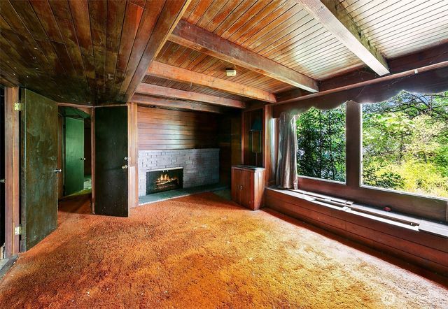 14048 41st Avenue NE, Seattle, WA 98125