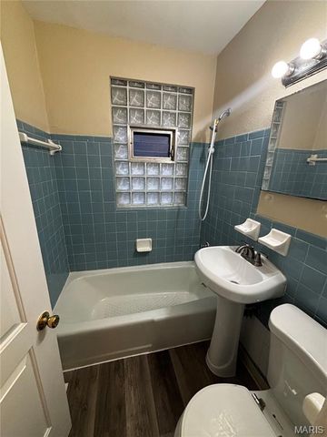 3507 Colonial Avenue, Normandy, MO 63121