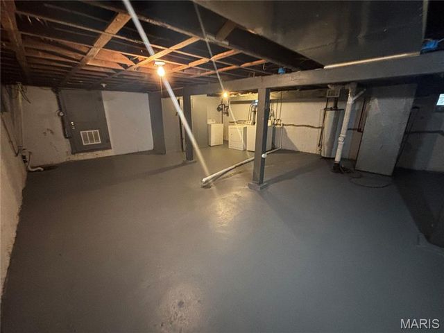 3507 Colonial Avenue, Normandy, MO 63121