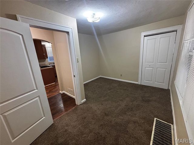 3507 Colonial Avenue, Normandy, MO 63121