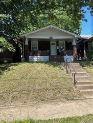 3507 Colonial Avenue, Normandy, MO 63121