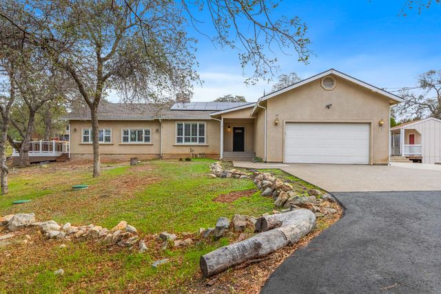 8395 Owens Way, Valley Springs, CA 95252