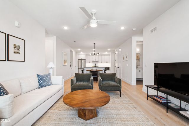 29 Enterprise Street 211, Raleigh, NC 27607