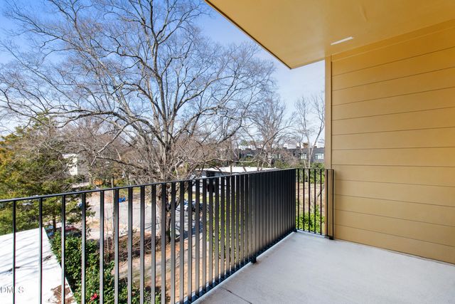 29 Enterprise Street 211, Raleigh, NC 27607