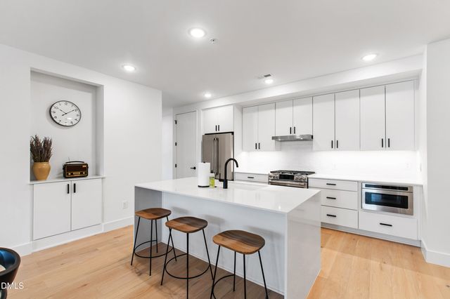 29 Enterprise Street 211, Raleigh, NC 27607