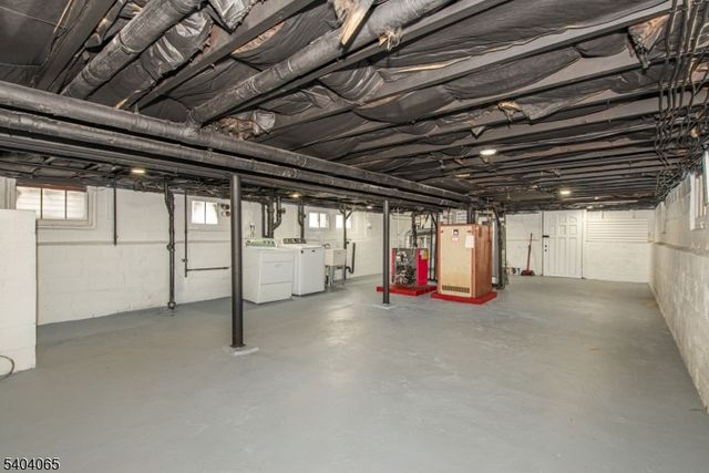 412 Berkeley Ave, Bloomfield Twp., NJ 07003