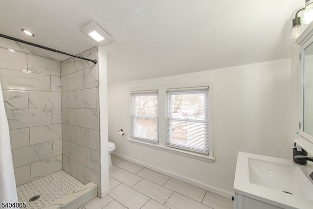 412 Berkeley Ave, Bloomfield Twp., NJ 07003