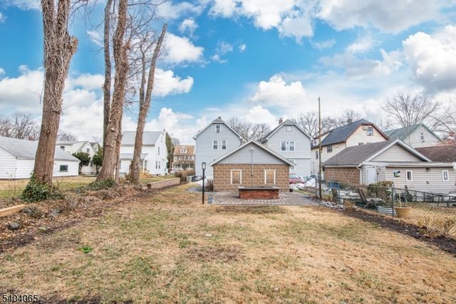 412 Berkeley Ave, Bloomfield Twp., NJ 07003