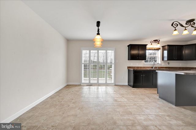 1008 DAISY DR, Temple, PA 19560