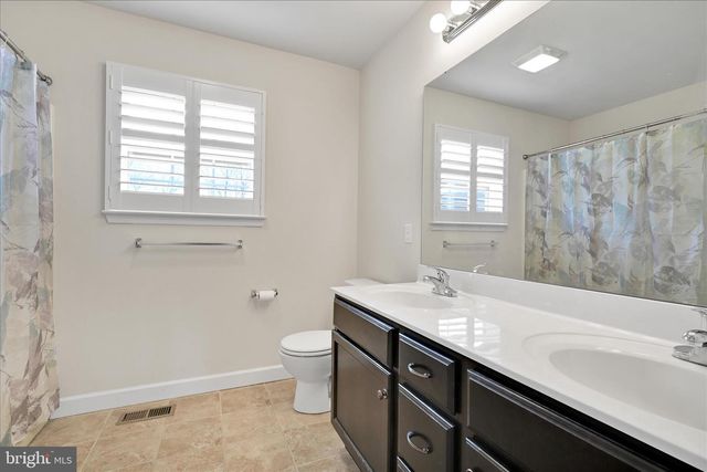 1008 DAISY DR, Temple, PA 19560